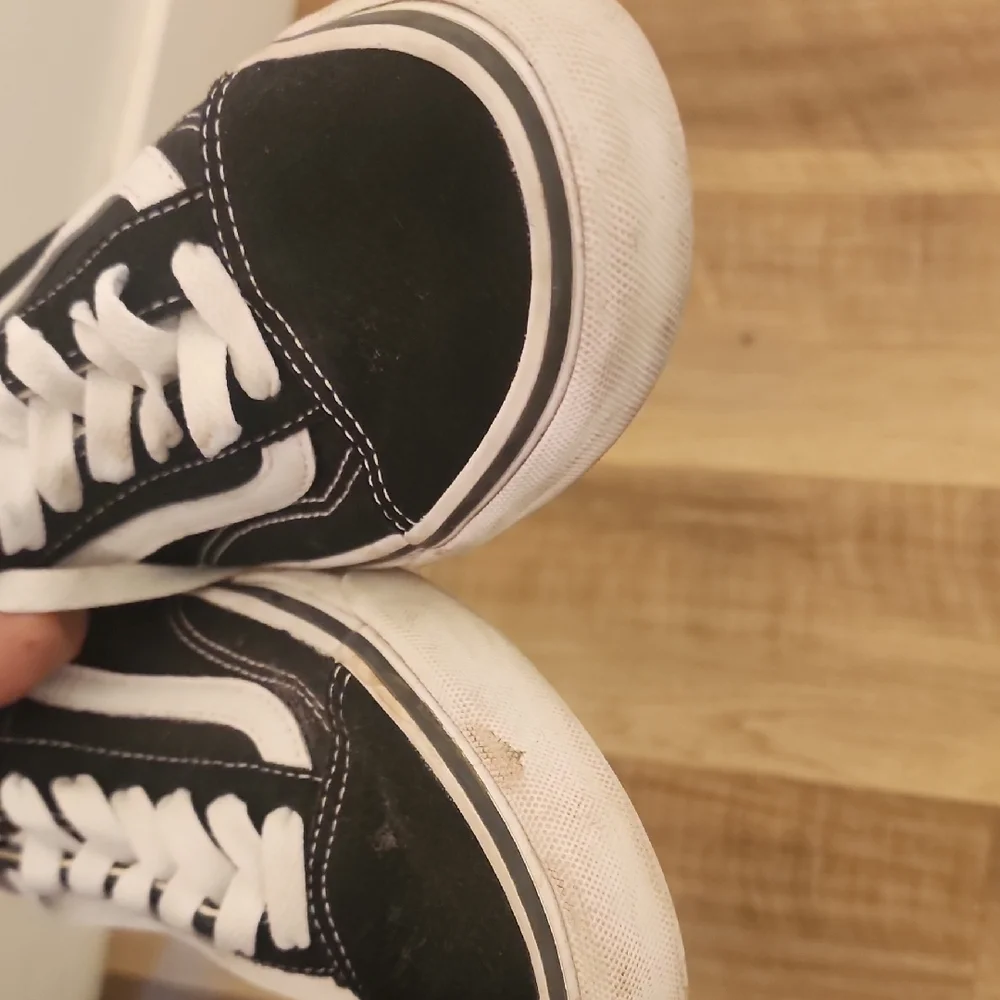 Vans Old Skool Black White Sneakers Classic Side Stripe Skate Shoes - Picture 7 of 7